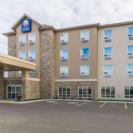 Comfort Inn & Suites Edmonton International Airport Nisku Bagian luar foto